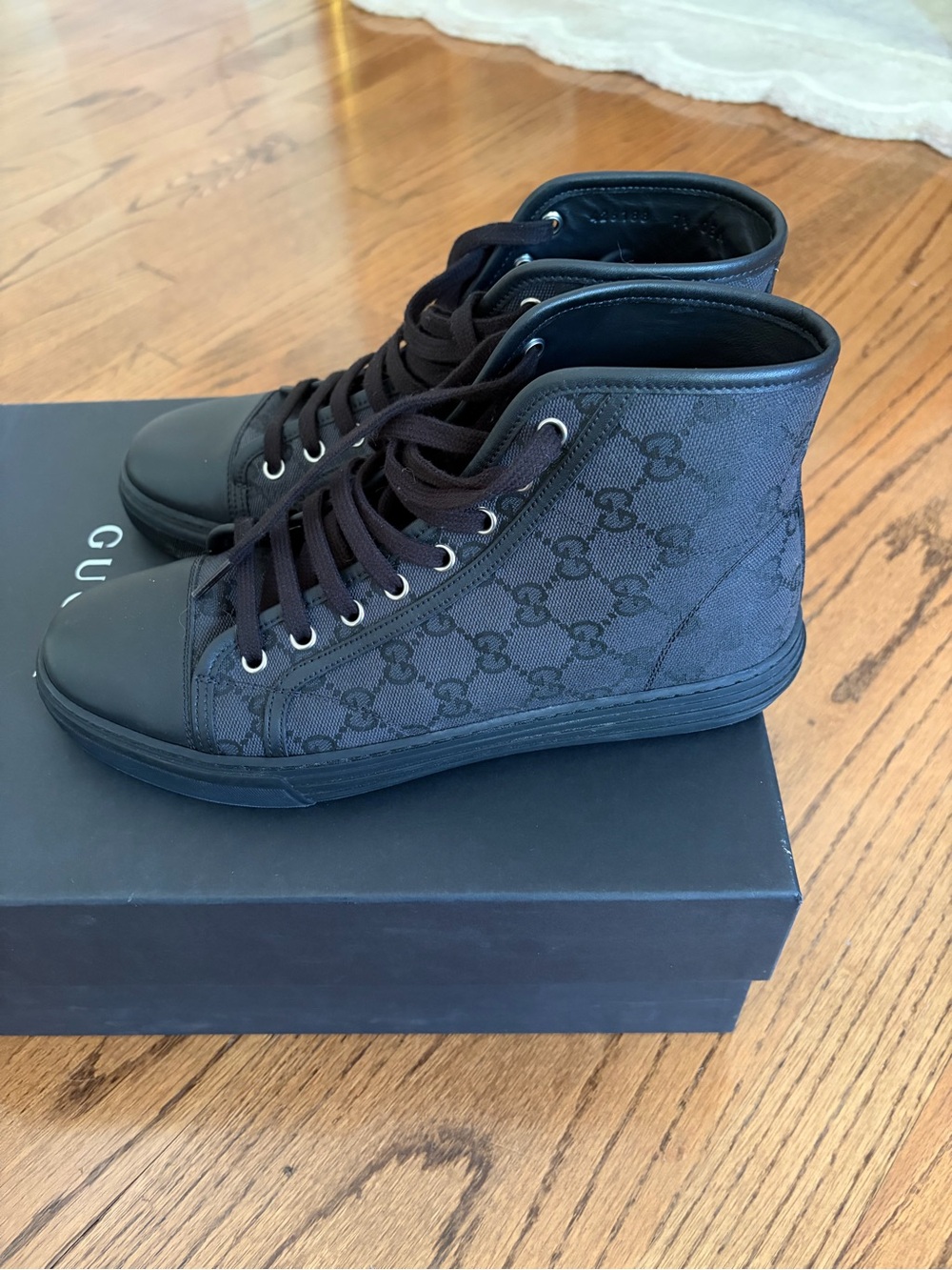 Authentic Gucci Black GG Monogram High Top Sneakers Mens 7.5 / US 9 - Picture 2 of 8
